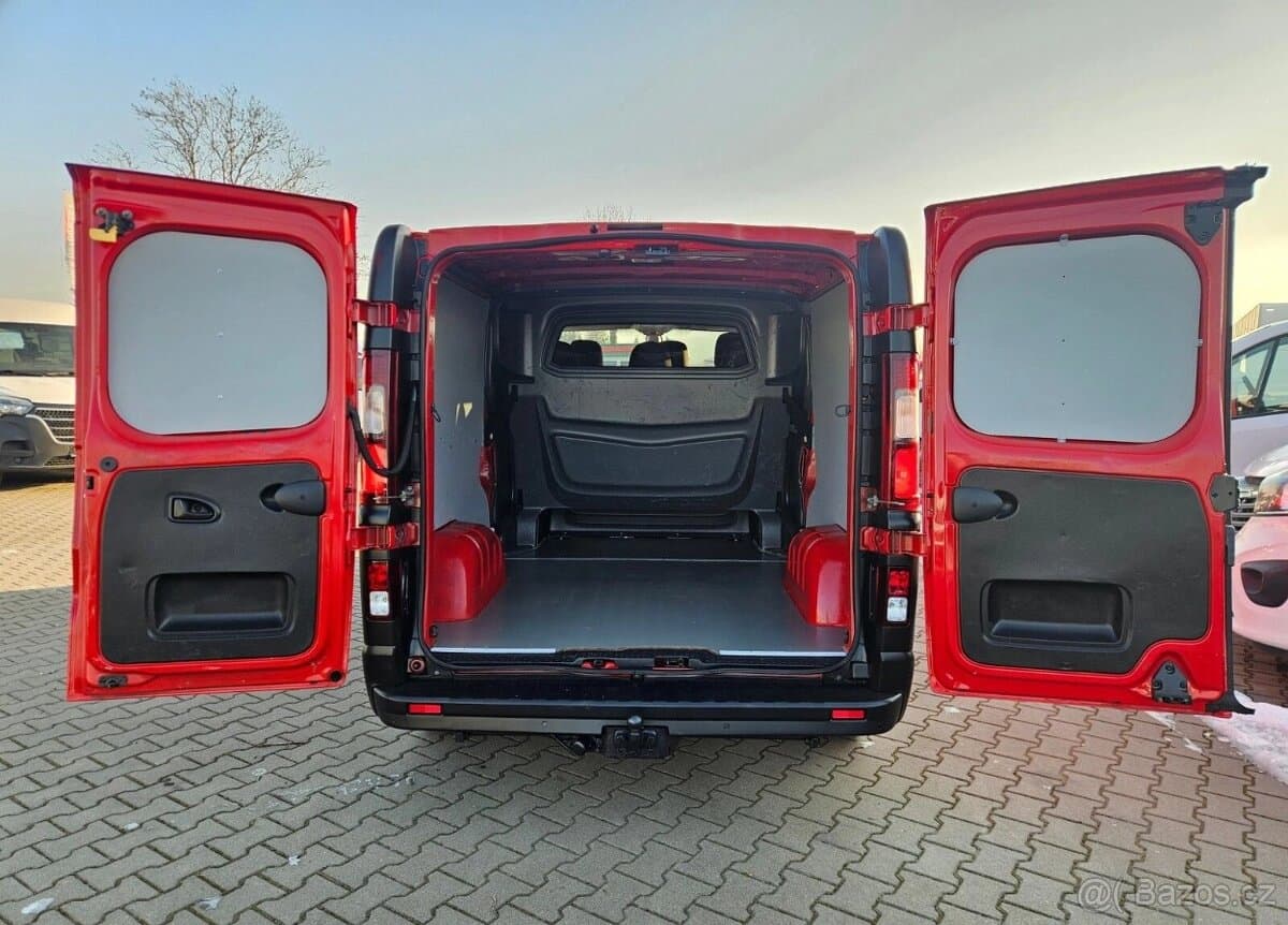2020 Renault TRAFIC - 10