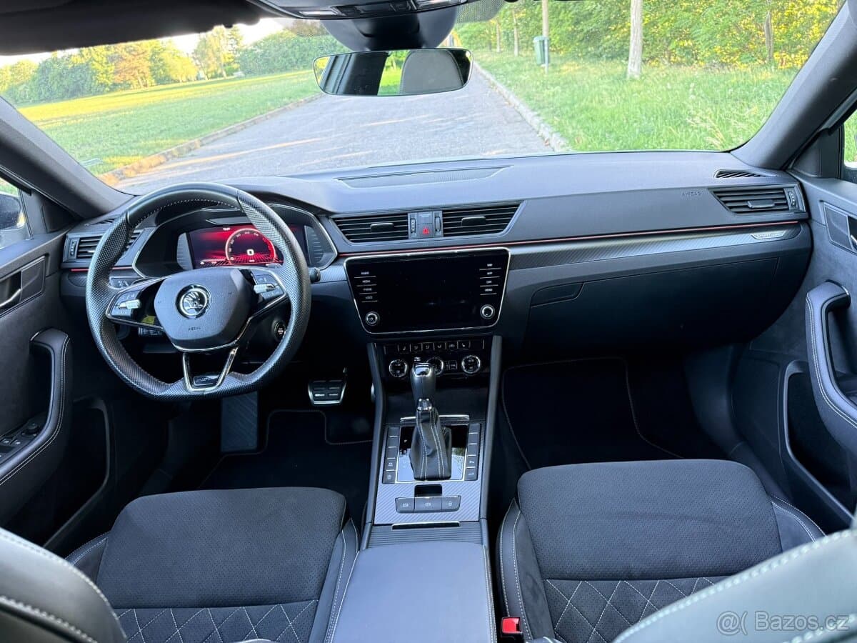 2023 Škoda SUPERB - 10