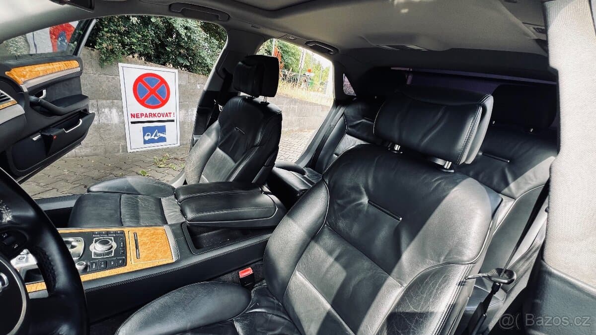 2004 Audi A8 - 10