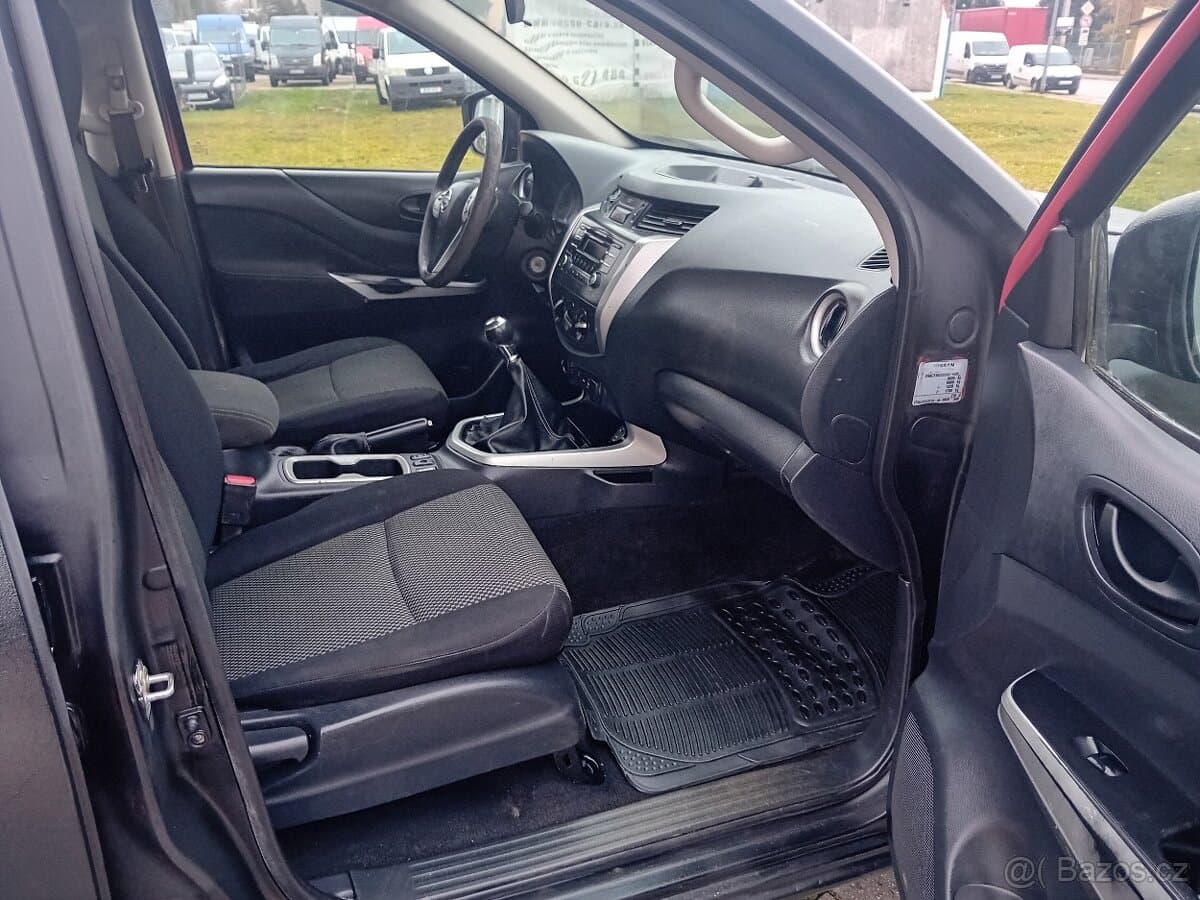 2017 Nissan NAVARA - 10