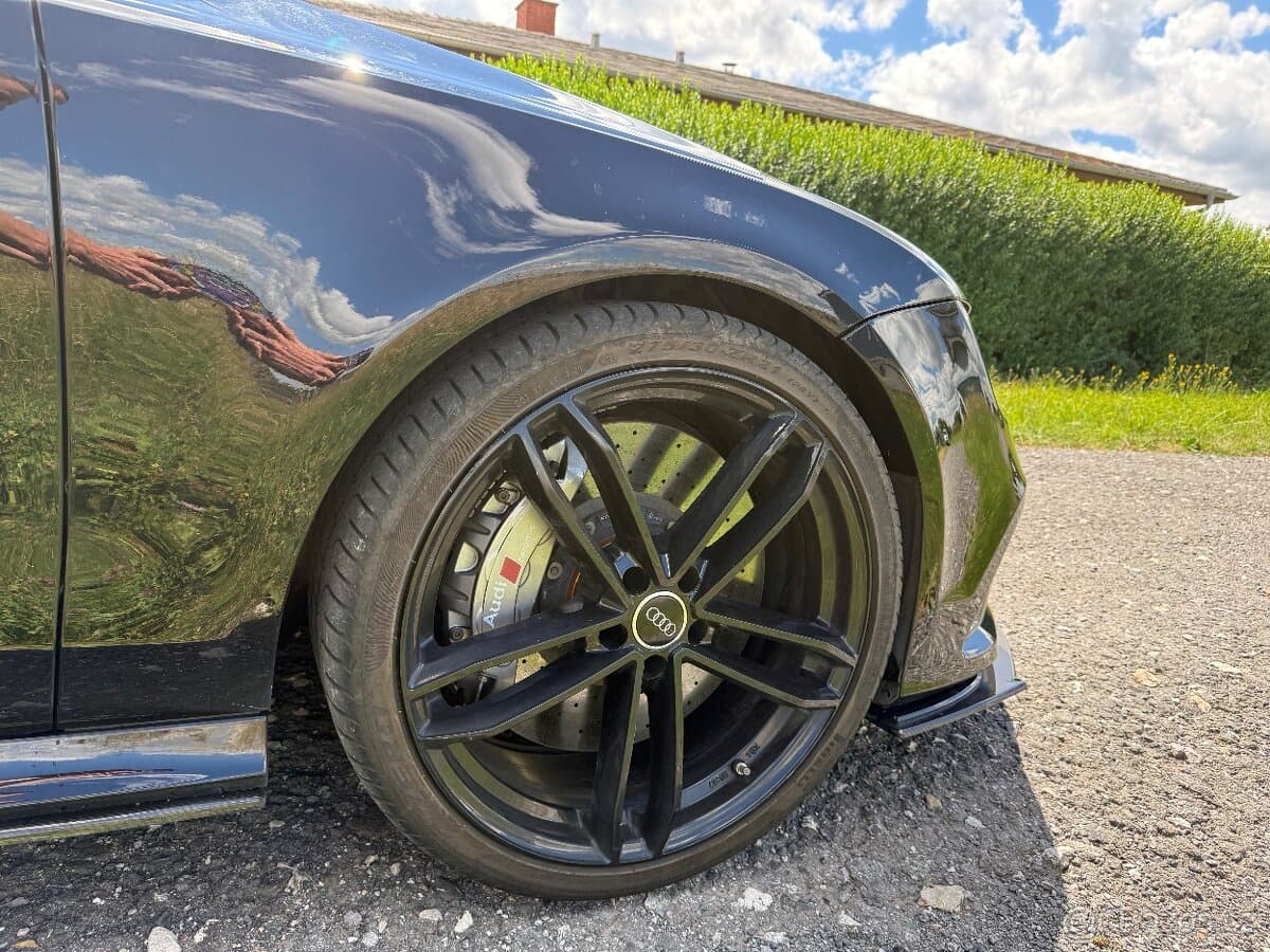 2014 Audi RS7 - 10