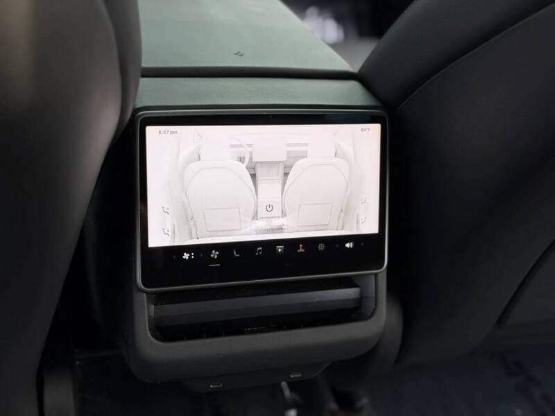 2024 Tesla MODEL 3 - 10
