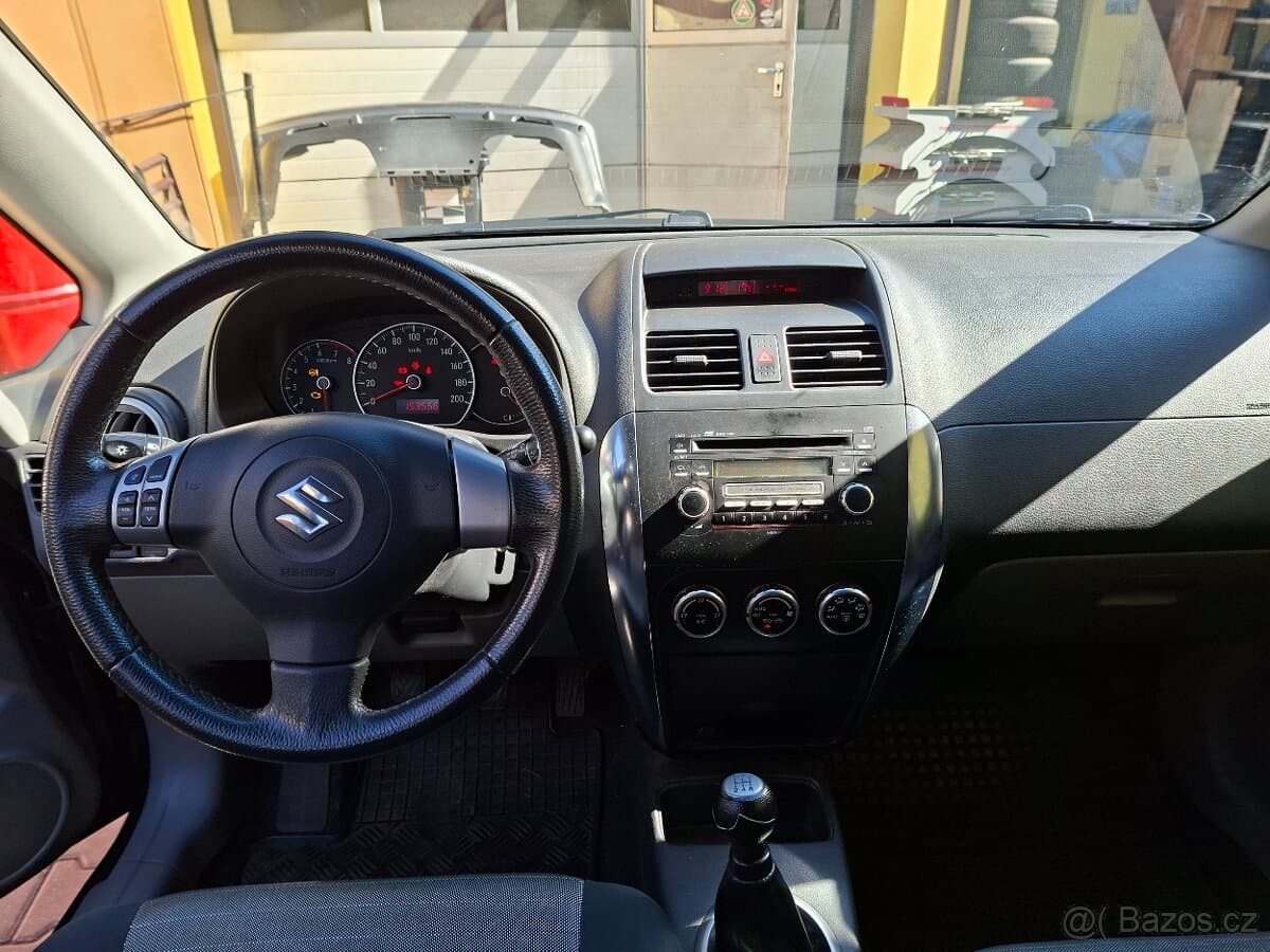 2009 Suzuki SX4 - 10