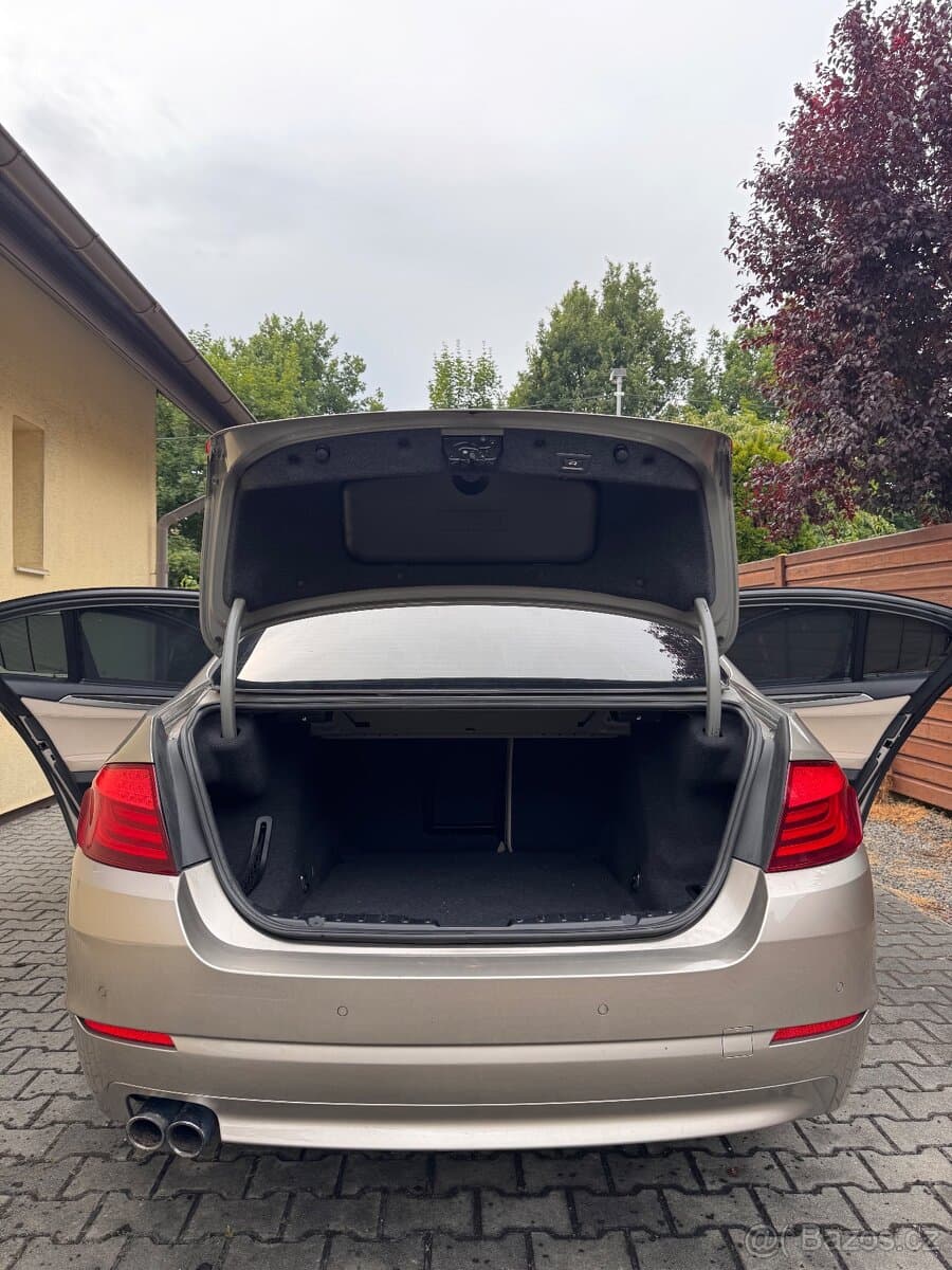BMW 5-SERIES - 10