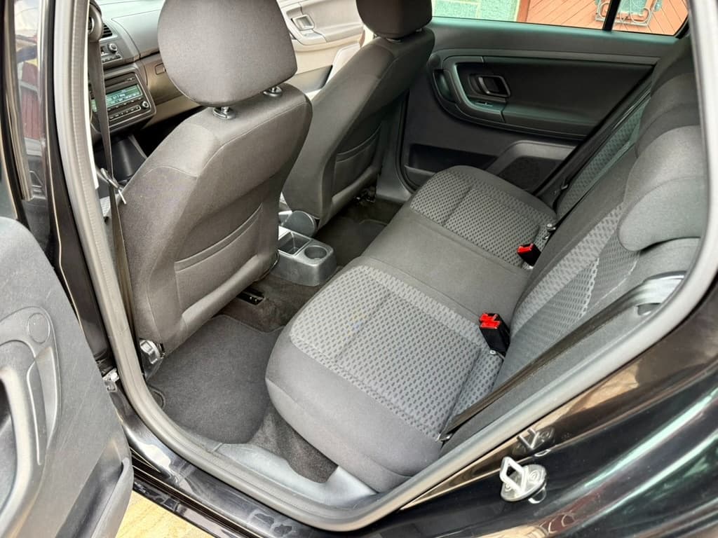 2014 Škoda FABIA - 10