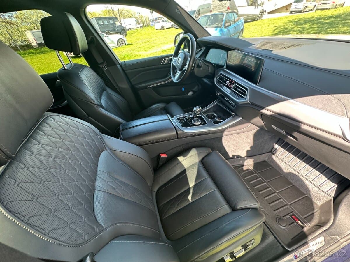 2022 BMW X5 - 10