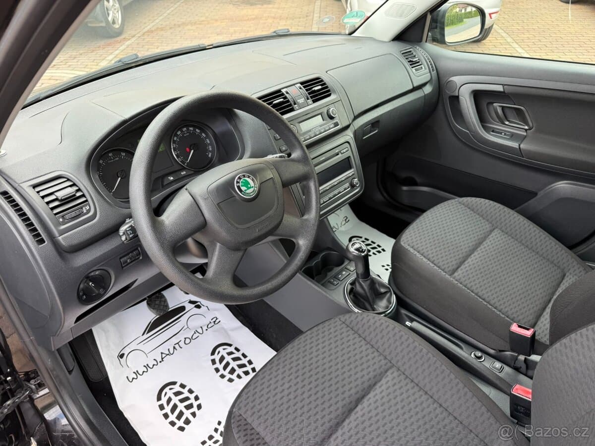 2010 Škoda FABIA - 10