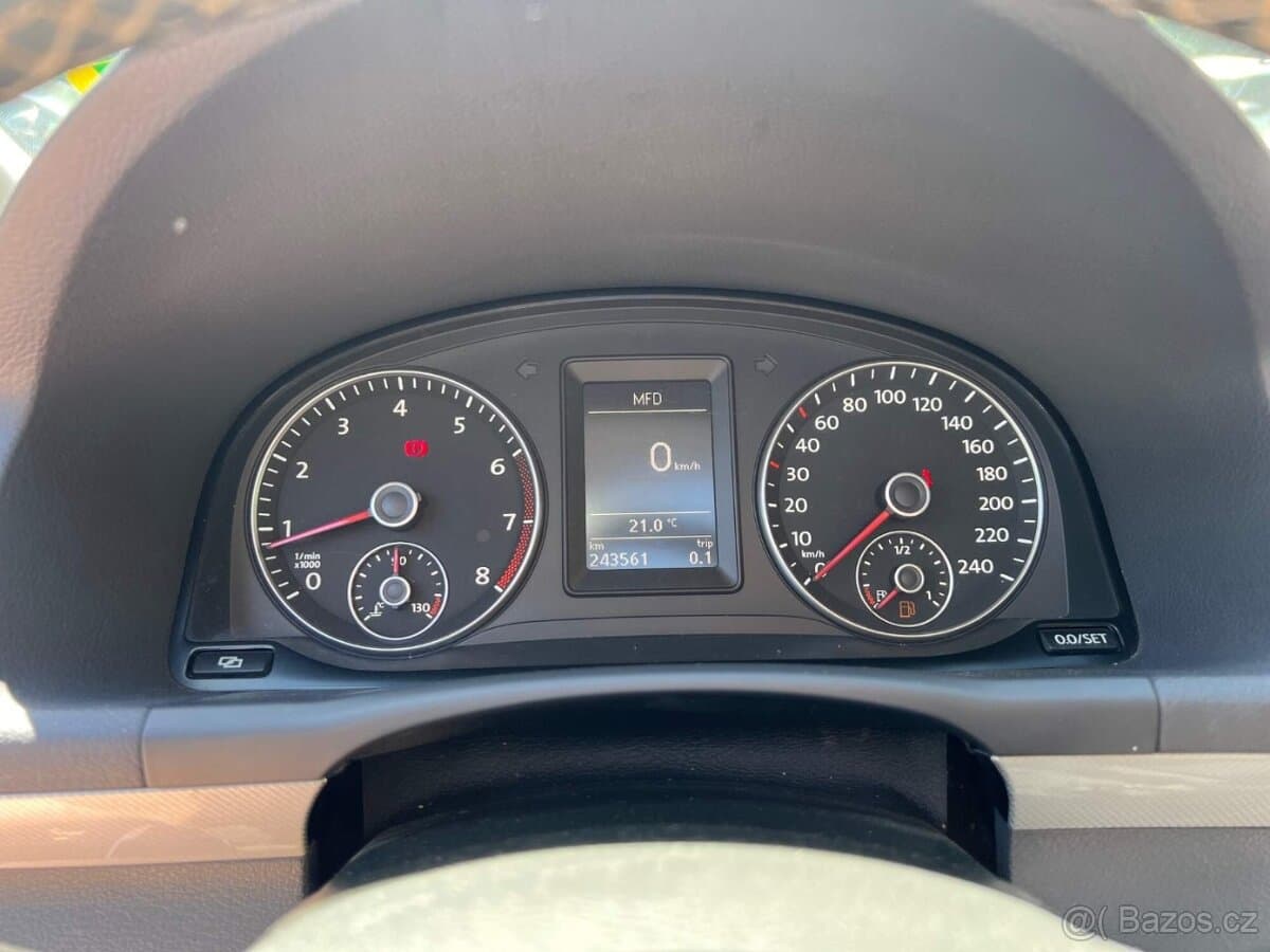 2012 Volkswagen TOURAN - 10