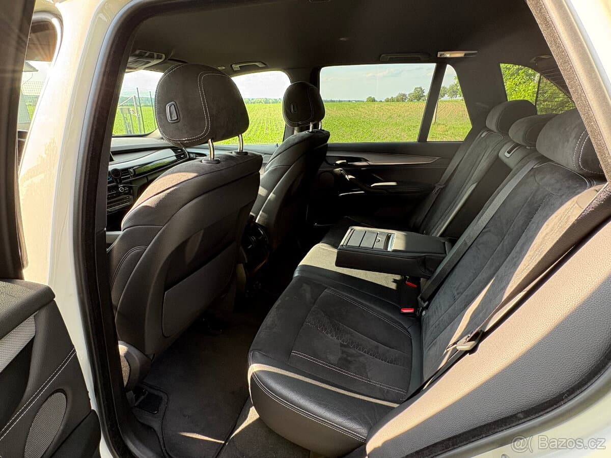 2017 BMW X5 - 10