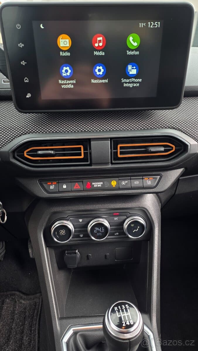 2022 Dacia SANDERO - 10