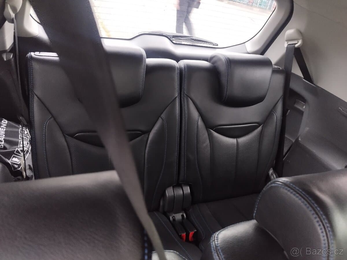 2013 Toyota PRIUS - 10