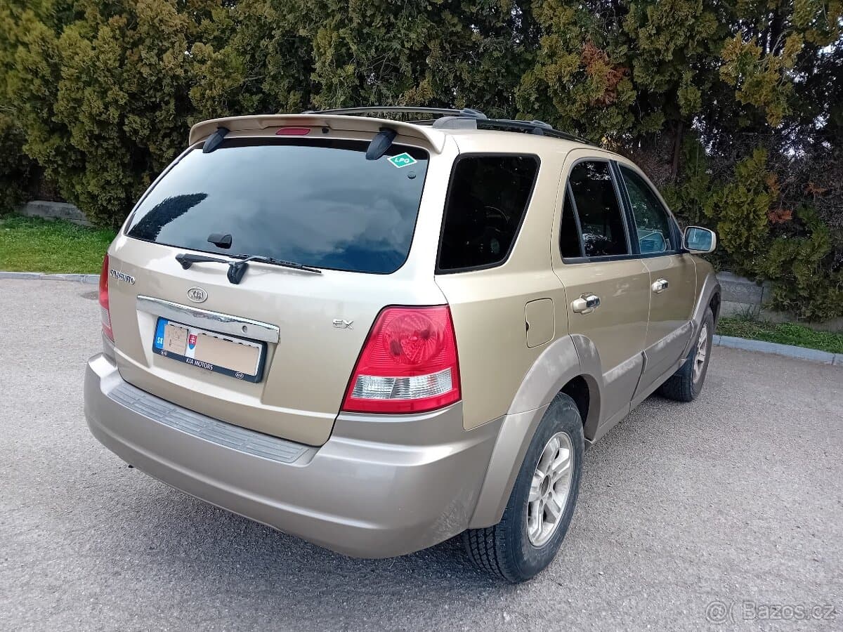 2005 Kia SORENTO - 10