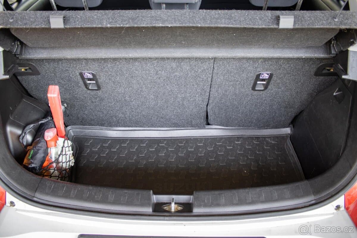 2015 Suzuki SWIFT - 10