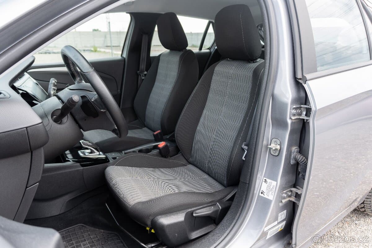 2020 Opel CORSA - 10