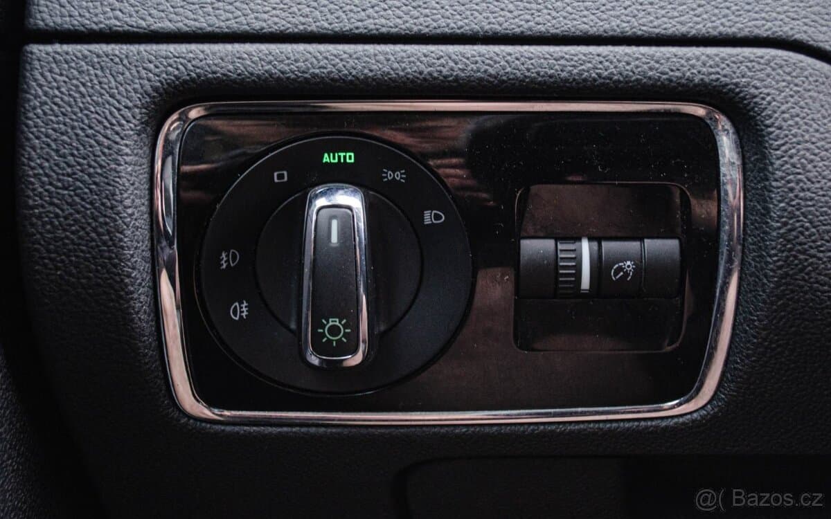 2013 Škoda SUPERB - 10