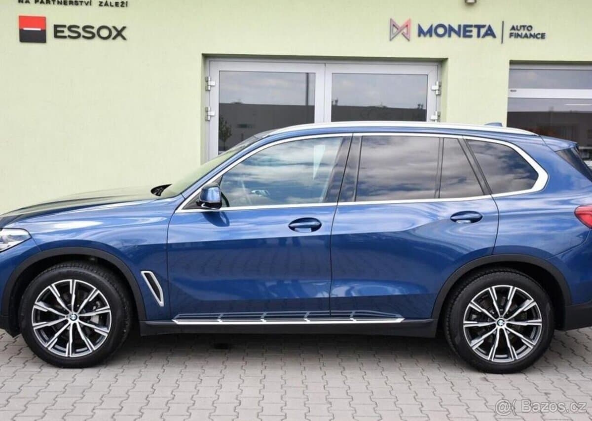 2019 BMW X5 - 10