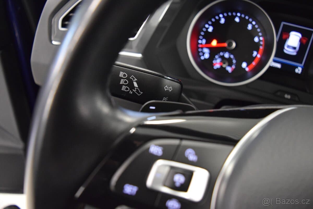 2020 Volkswagen TIGUAN - 10