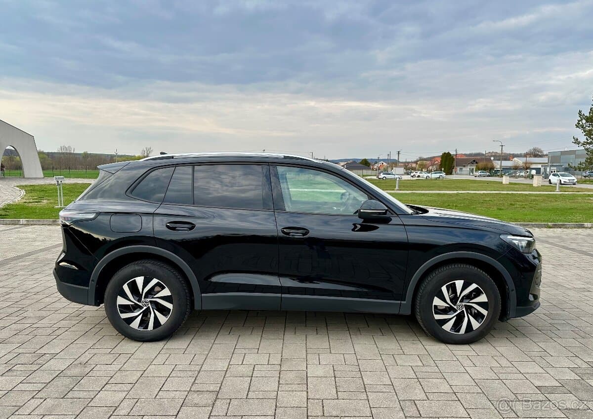 2025 Volkswagen TIGUAN - 10