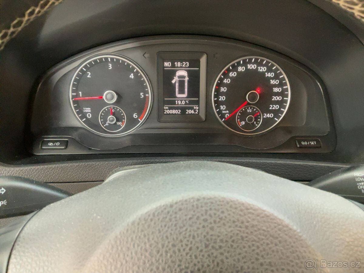 2014 Volkswagen MULTIVAN - 10