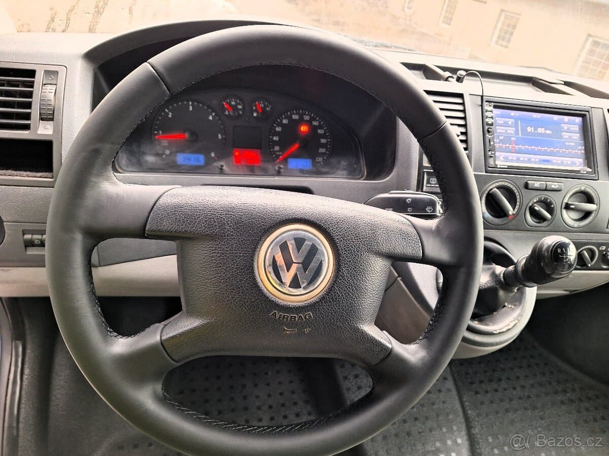 2004 Volkswagen TRANSPORTER - 10