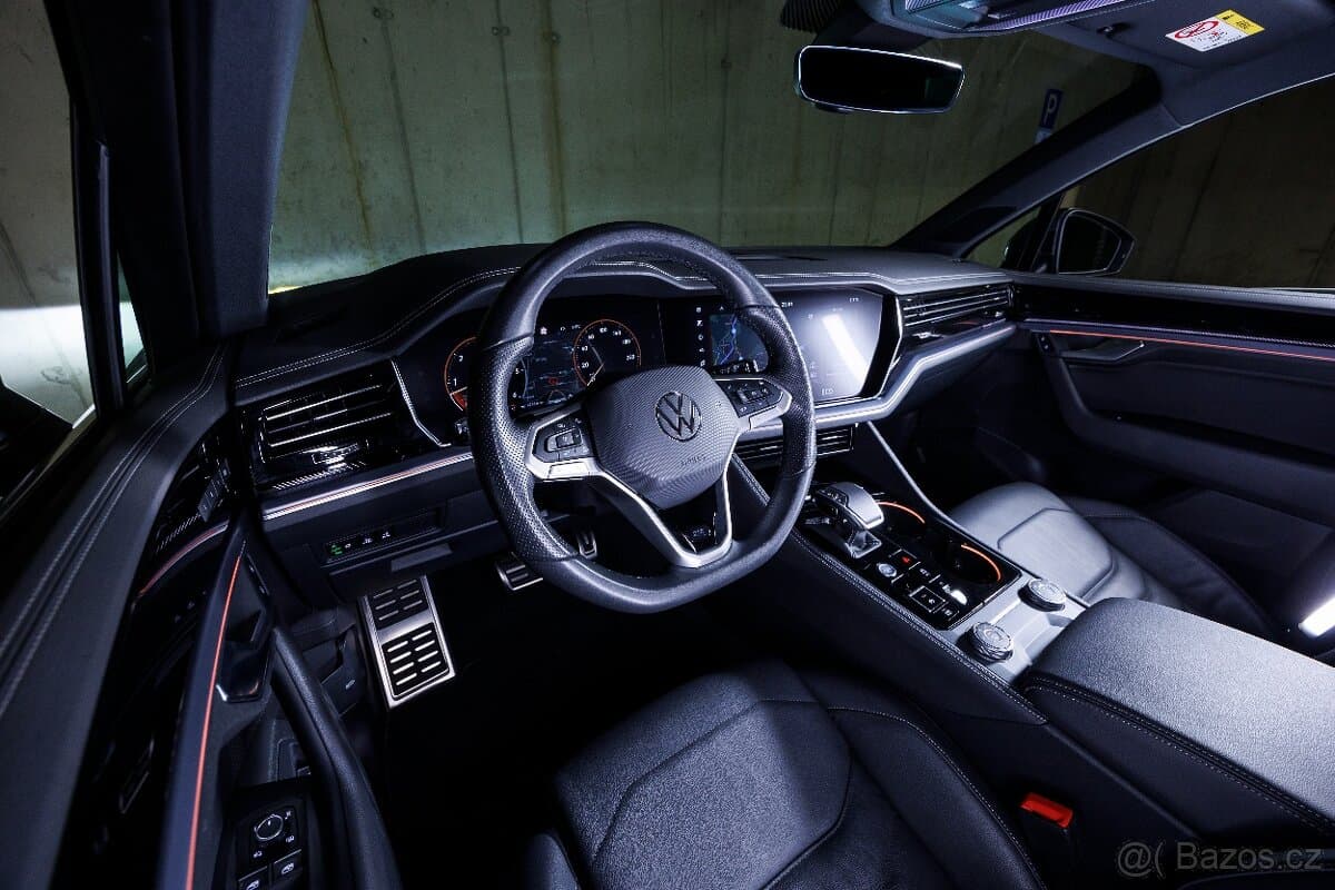 2024 Volkswagen TOUAREG - 10