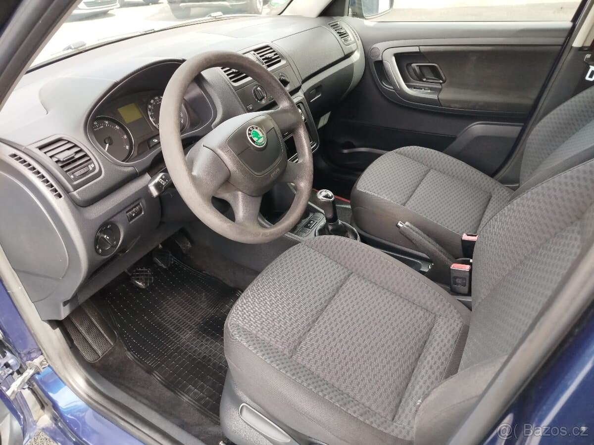 2010 Škoda FABIA - 10