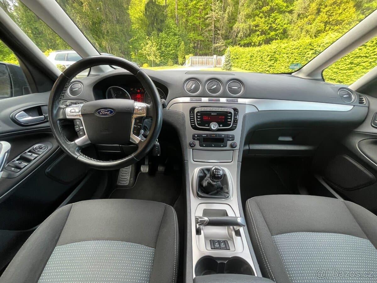 2012 Ford GALAXY - 10