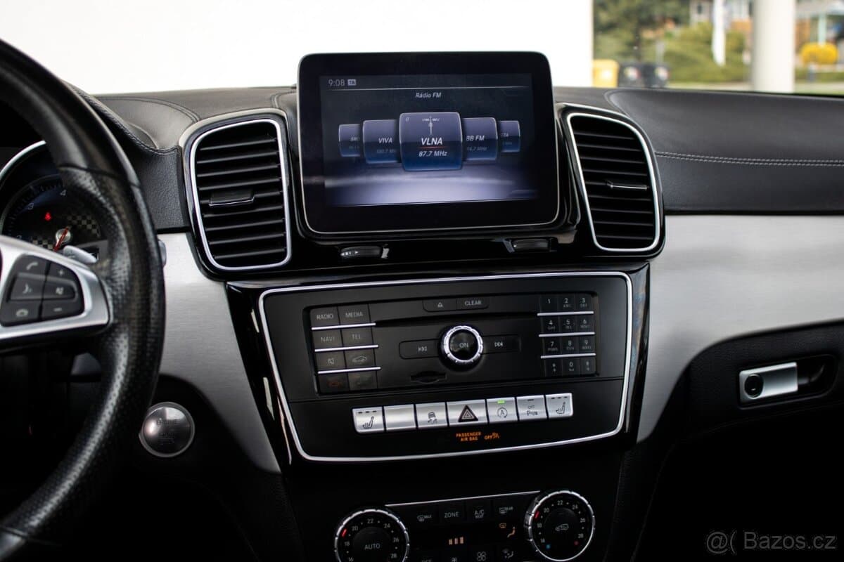 2019 Mercedes-Benz GL - 10
