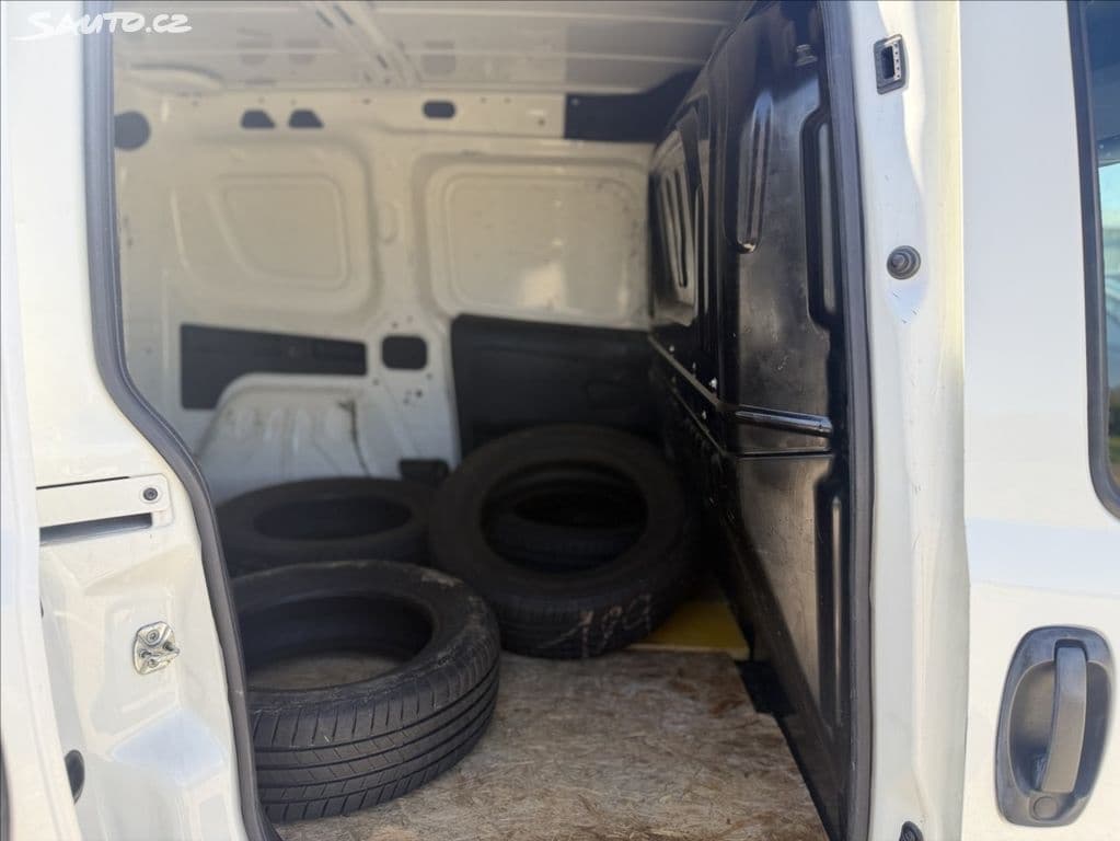 2018 Fiat DOBLO - 10
