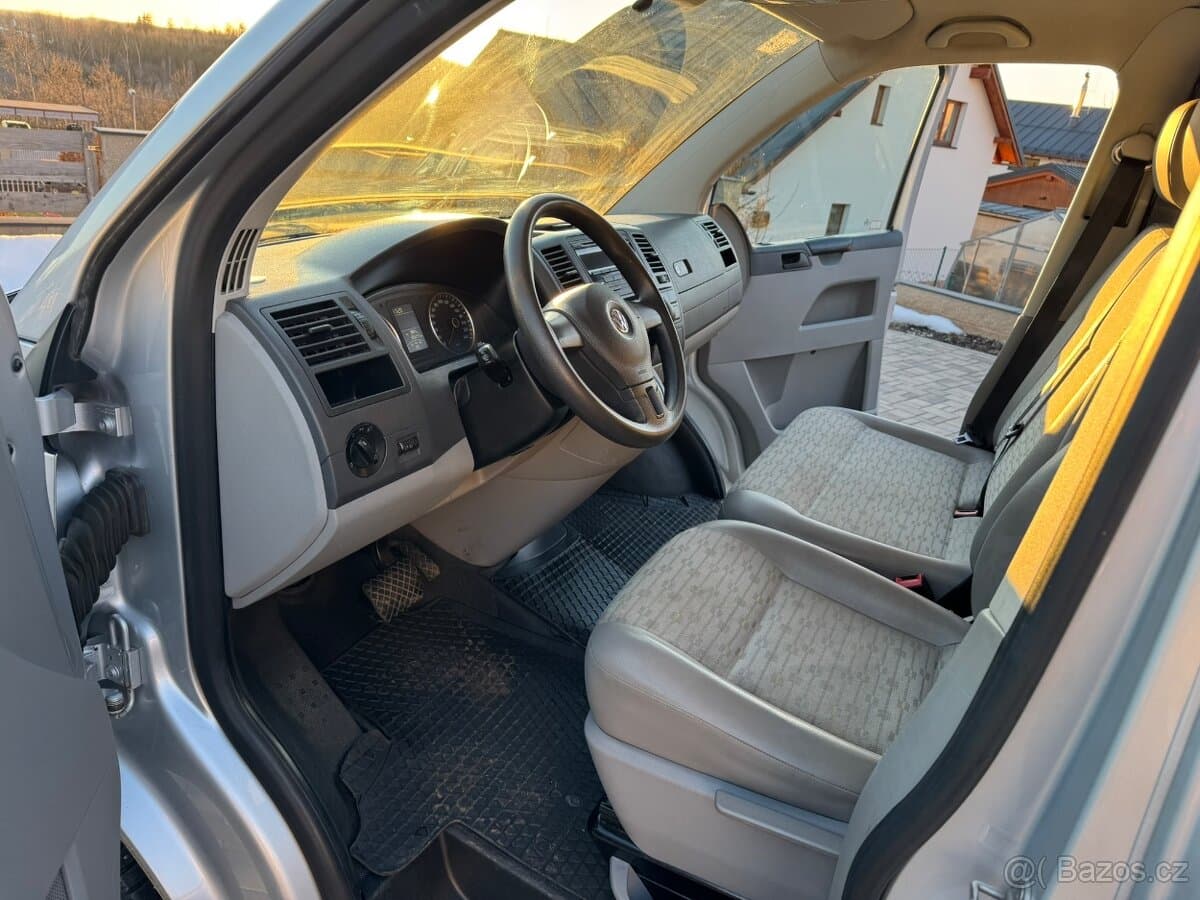 2013 Volkswagen TRANSPORTER - 10