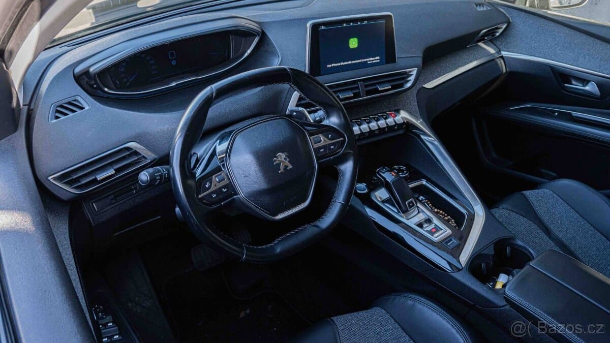 2018 Peugeot 3008 - 10