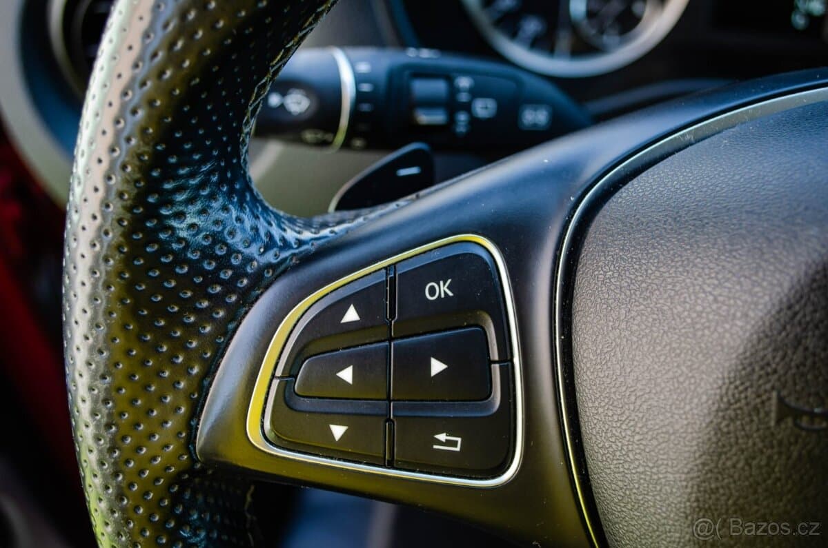 2020 Mercedes-Benz OSTATNÍ - 10