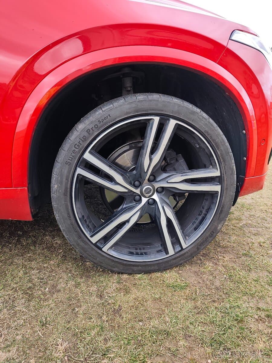 2017 Volvo XC90 - 10