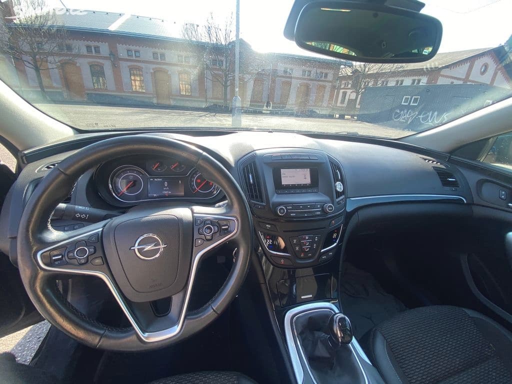 2015 Opel INSIGNIA - 10