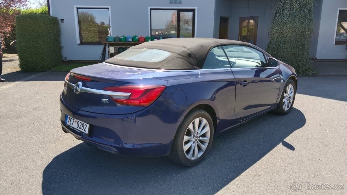 2013 Opel CASCADA - 10