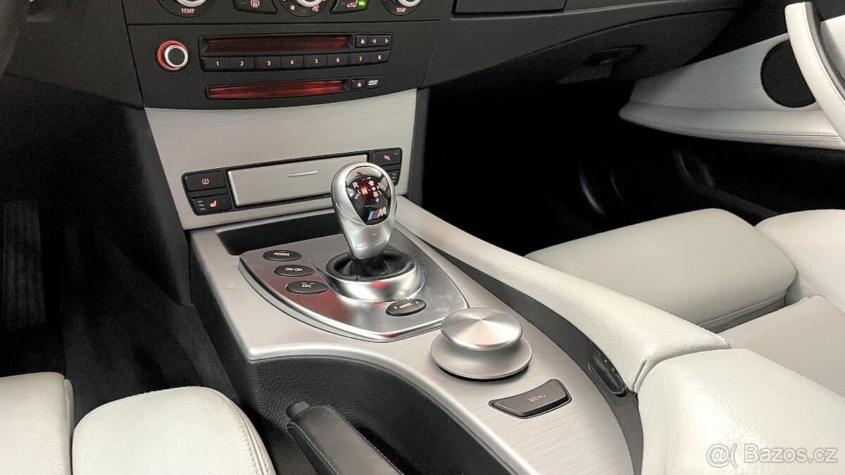 2007 BMW M5 - 10
