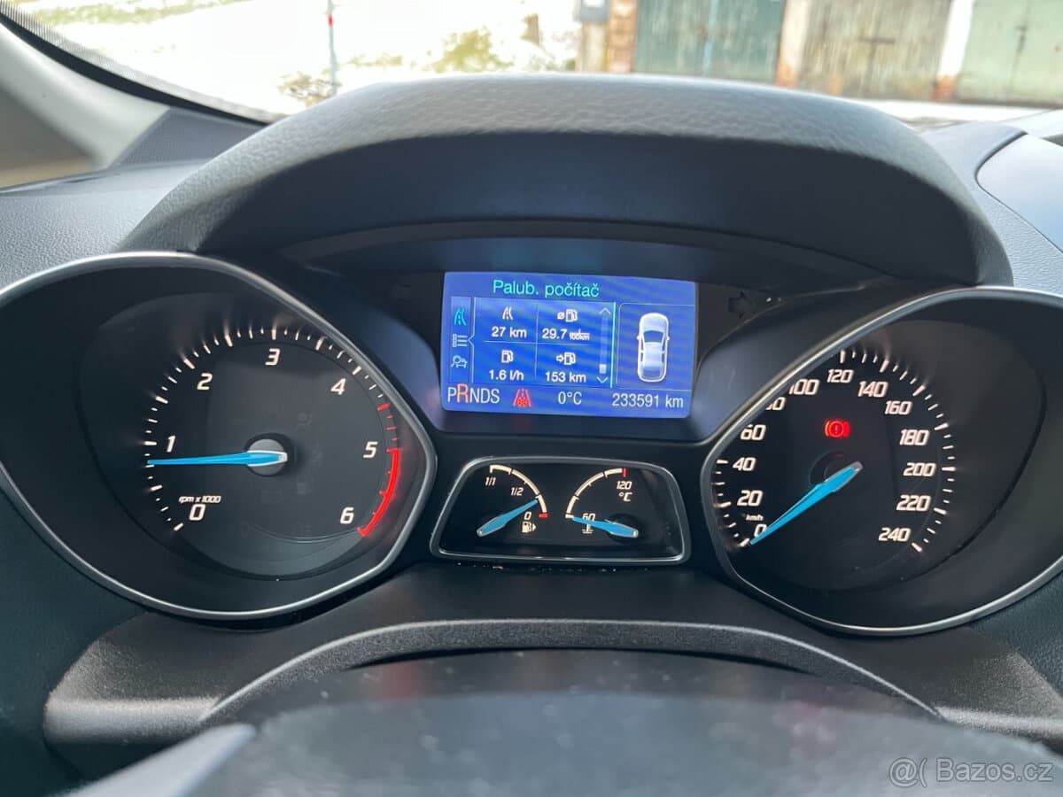 2011 Ford C-MAX - 10