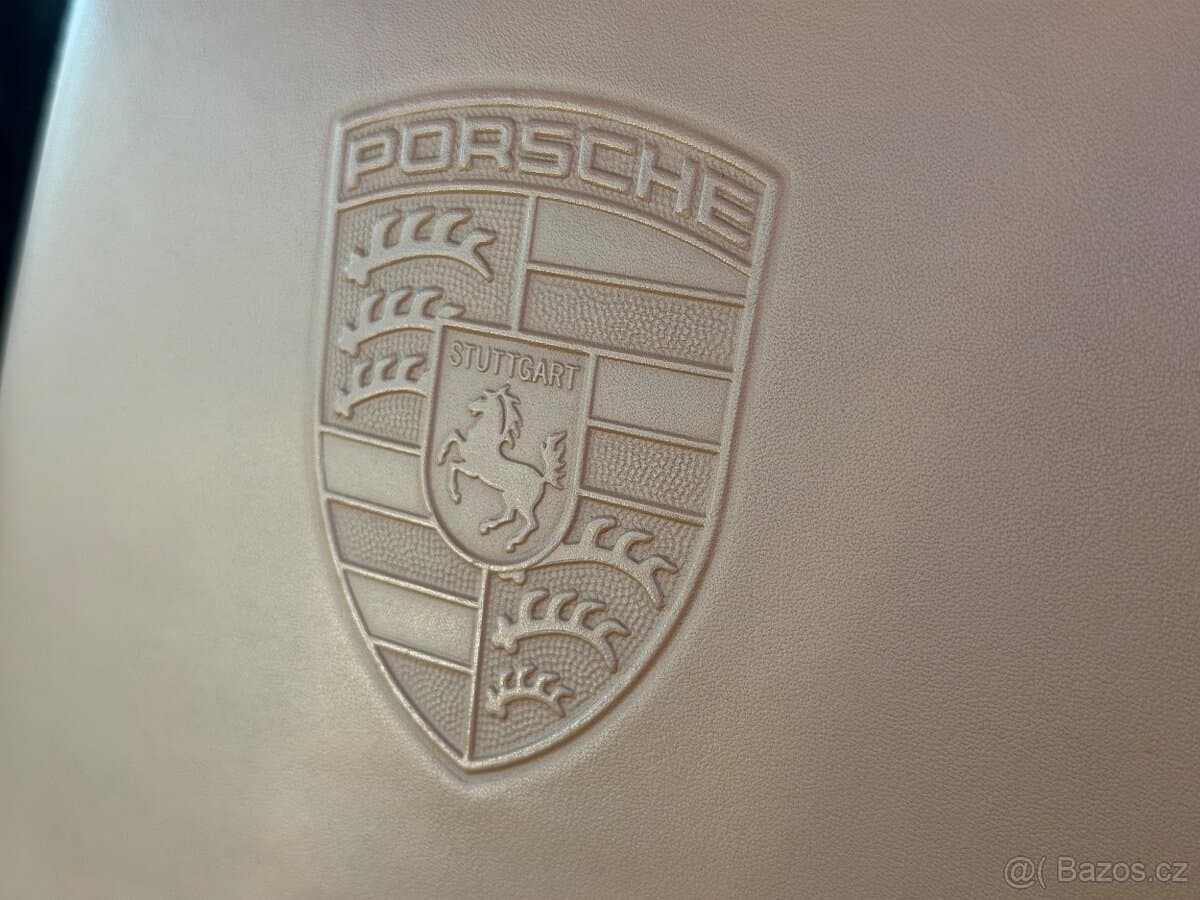 2012 Porsche CAYENNE - 10
