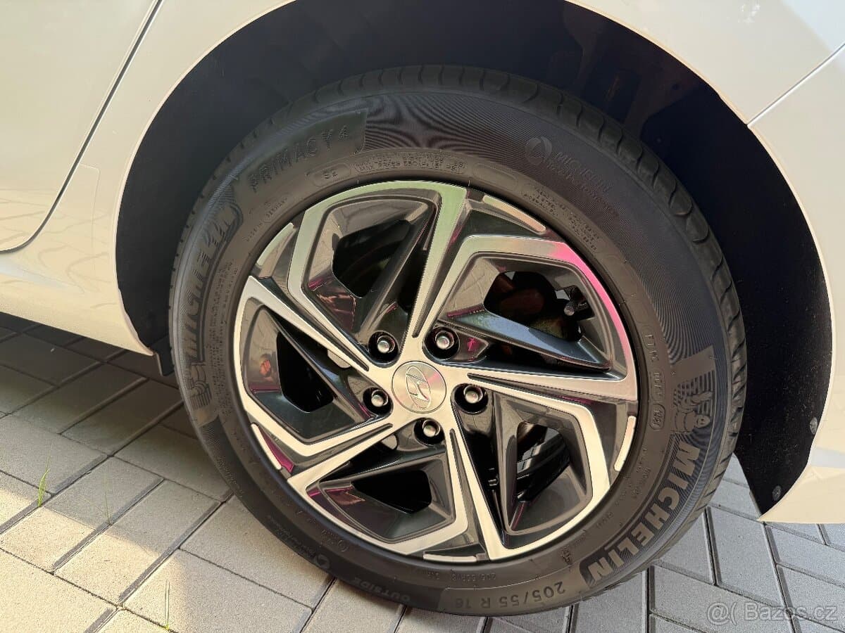2021 Hyundai i30 - 10