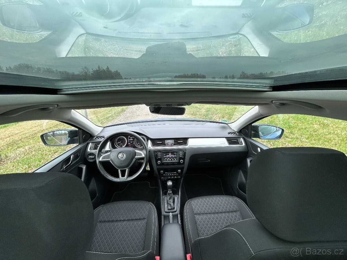 2015 Škoda RAPID - 10
