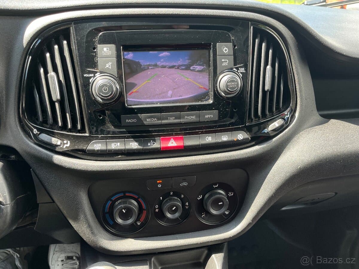 2021 Fiat DOBLO - 10