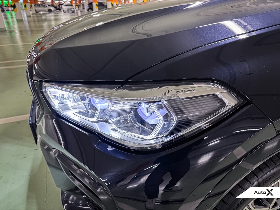 2022 BMW X6 - 10