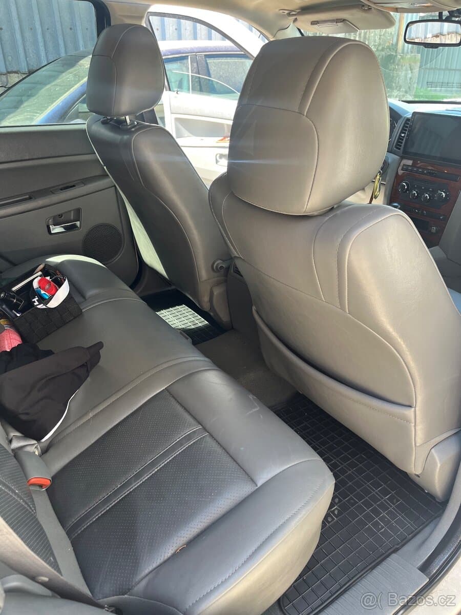 Jeep CHEROKEE - 10