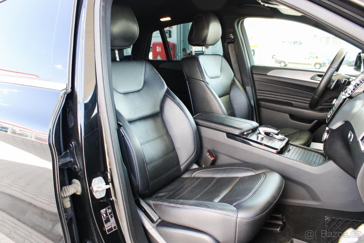 2017 Mercedes-Benz GL - 10