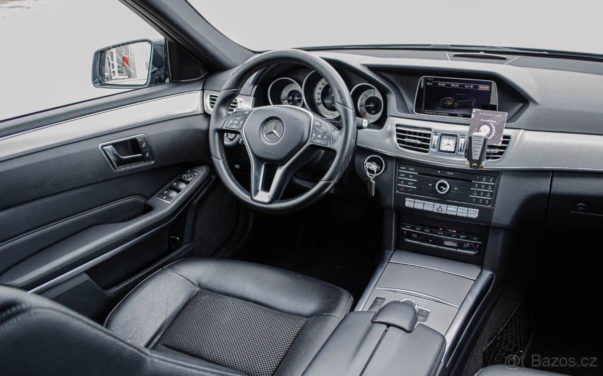 2015 Mercedes-Benz OSTATNÍ - 10