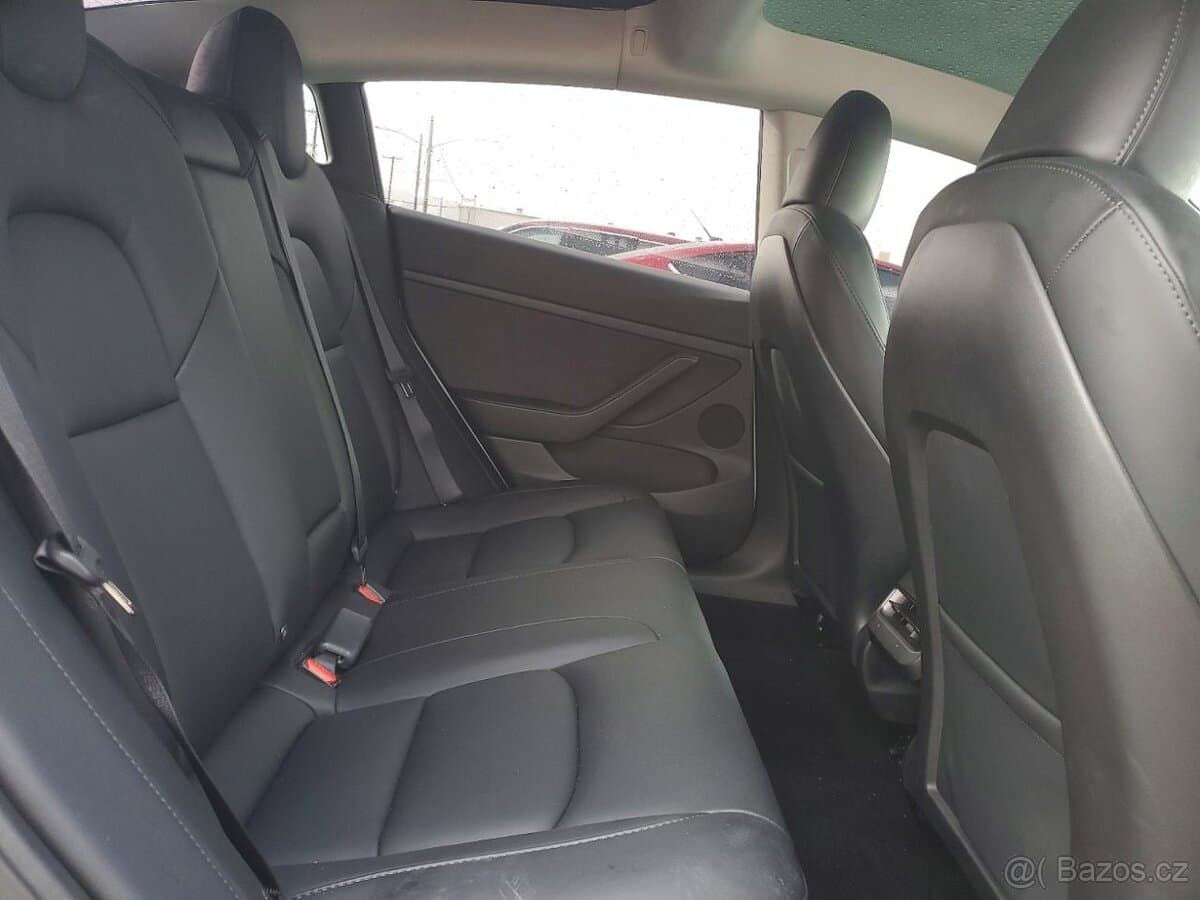 2023 Tesla MODEL 3 - 10