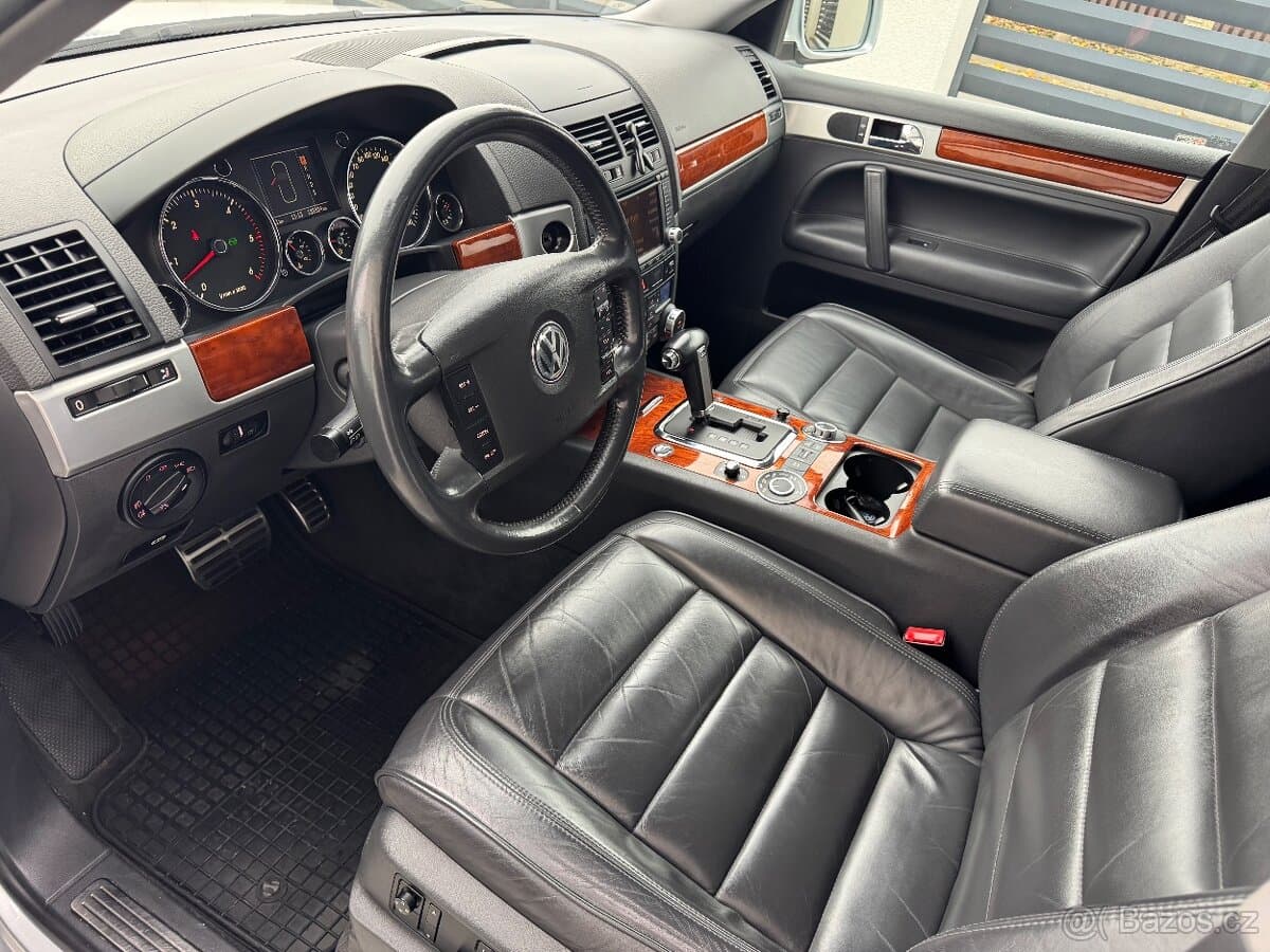 2006 Volkswagen TOUAREG - 10