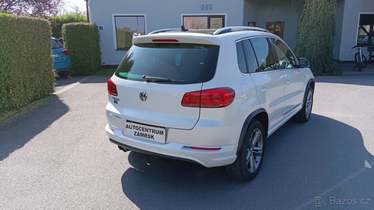 2015 Volkswagen TIGUAN - 10
