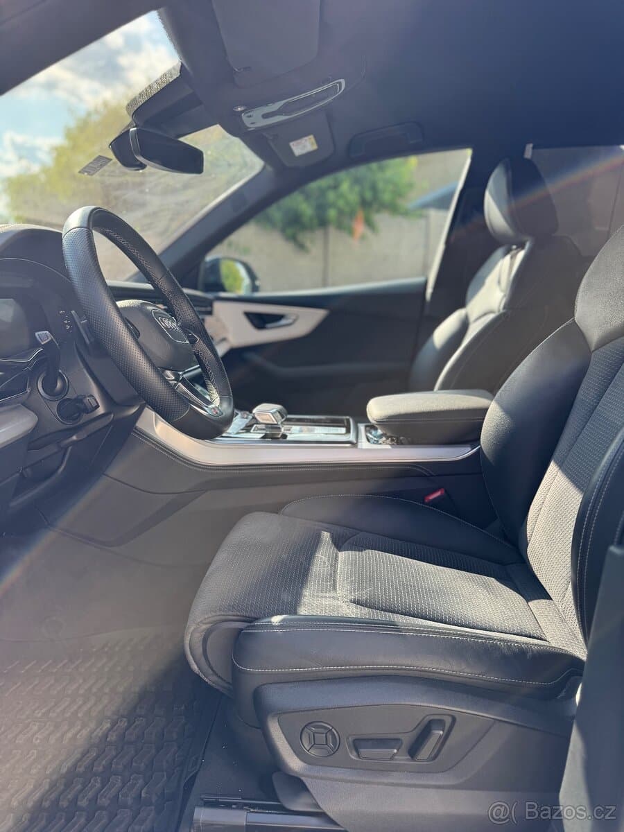 2023 Audi Q8 - 10