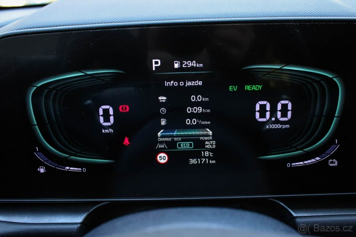 2022 Kia NIRO - 10
